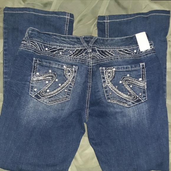 premium vanity collection jeans